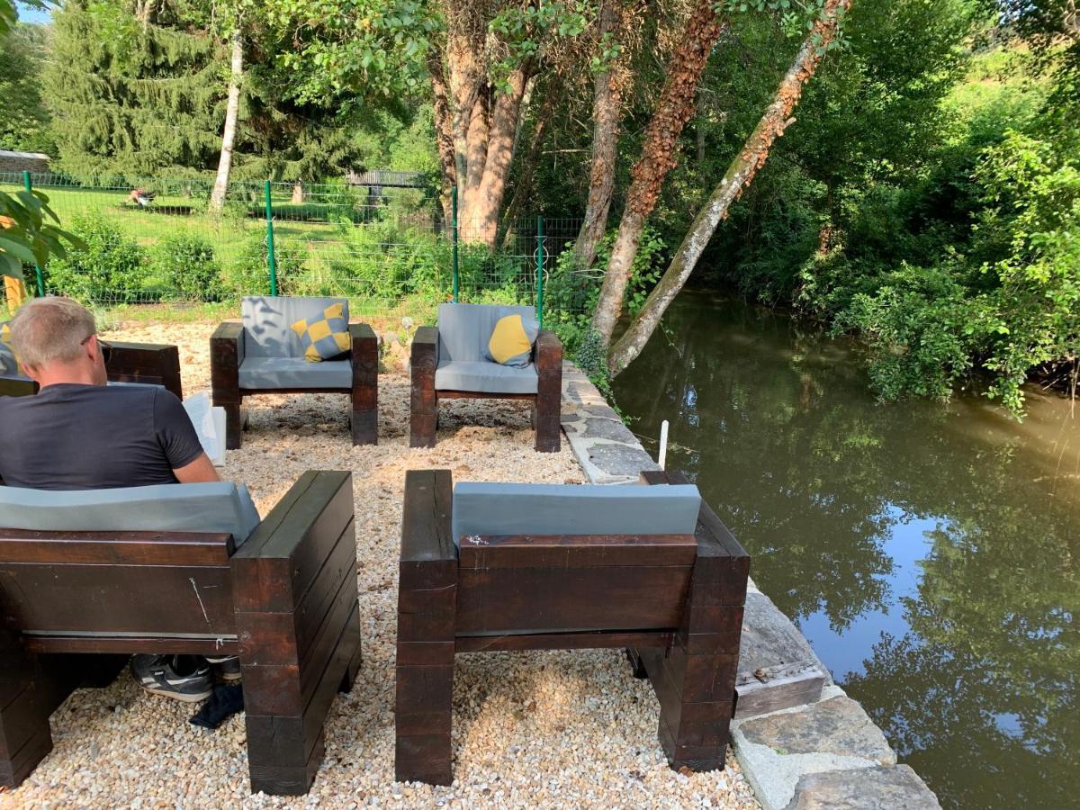 Villa Au Bord De La Rivier Segur-le-Chateau エクステリア 写真